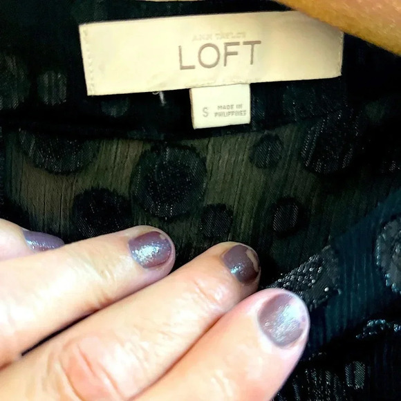 Loft women’s top blouse black long sleeve sleeve size S - Picture 3 of 5